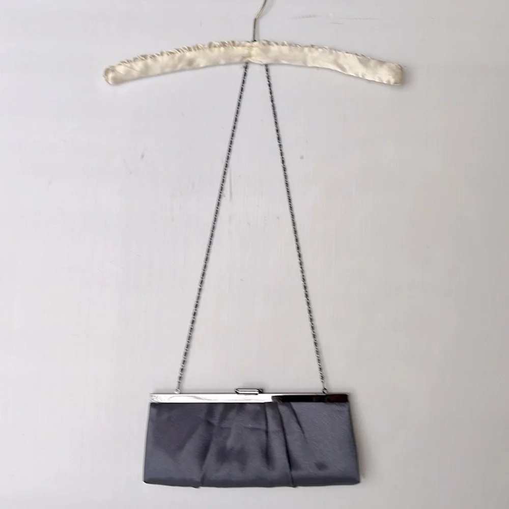 Jessica  McClintock Clutch - Picture 5 of 10